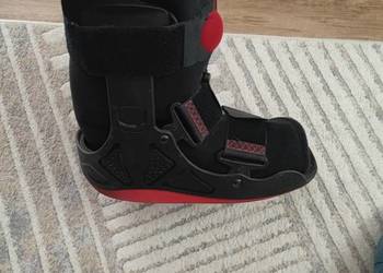 But ortopedyczny orteza typu Walker na stopę i kostkę rozmiar 43 LEWY