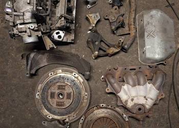 Honda accord vi 2.0 F20B6 alternator części silnika