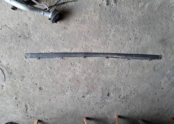 Listwa tylna pod zderzak Volvo 940 kombi