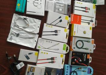 Przeróżne kable do smartfonów i nie tylko