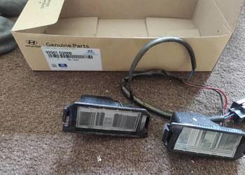 ORYGINALNA LAMPKA TABLICY REJESTRACYJNEJ HYUNDAI 92501-2C010
