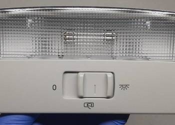 LAMPKA OŚWIETLENIE WNĘTRZA KABINY VW UP CITIGO 6Q0947105M