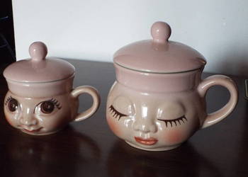 Ceramika artystyczna Ditmar Urbach: dwa dzbanki w komplecie