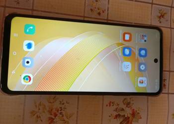 Telefon infinix Smart 8