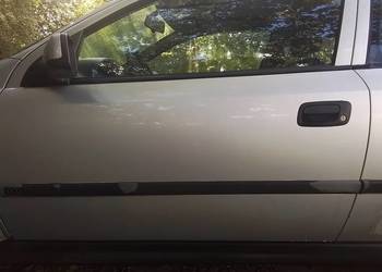 Opel astra g 3D drzwi przednie lewe Z147