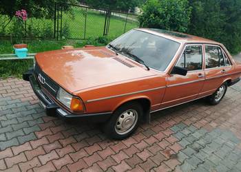 Audi 100 C2 1977 rok 5E
