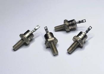 Dioda D22-10R-10 Unitra