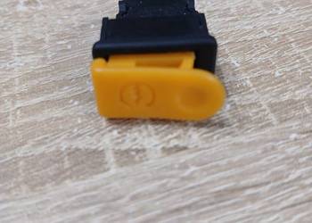 WŁĄCZNIK ROZRUSZNIKA