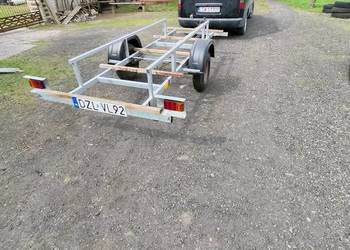 Przyczepka samochodowa lekka