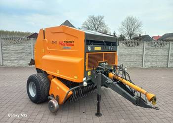 Prasa rolującą Pol-Mot Warfama Z-543. SIPMA. Metal Fach