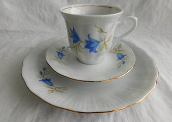 trio z dużym talerzykiem Alfreda Blocho nr 335	Fiaf