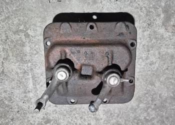 FSO Warszawa 223 224 m20 GAZ M21 Wołga dekiel skrzyni biegów