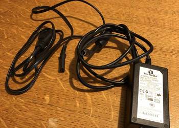 iomega ac adapter model DA-30C01 P/N 30941701 ładowarka 60Hz