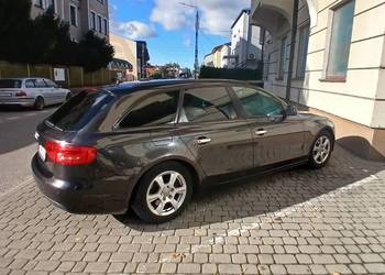 Audi a4b8 2.0tdi 2010r combi, szary metalik.