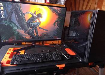 Komputer stacjonarny +monitor czytaj opis  rx 5700xt 32 gb ram ssd