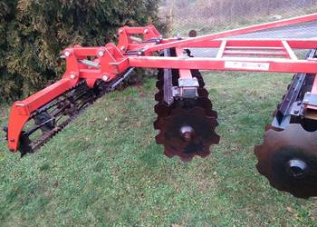 Talerzówka Brona Talerzowa Strumyk V 2X9 2m z wałkiem Dziekan 2.20 2023r