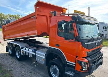 Wywrotka 6x6 ciagnik siodlowy Volvo