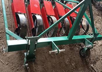 Siewnik do warzyw 6 rzędowy