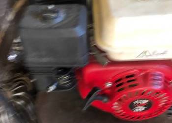 Silnik spalinowy 7HP