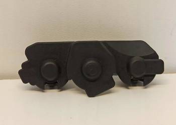 MERCEDES W205 NAKŁADKA SZYNY PRĄDOWEJ A2055451000