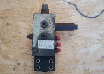 Zawór hydrauliczny 08478403720100D Doosan DX140W