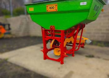 Rozsiewacz wapna KŁOS