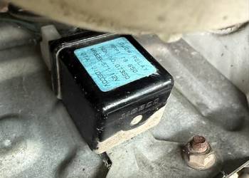 Przekaźnik grzania świec 24V  Mazda E2200