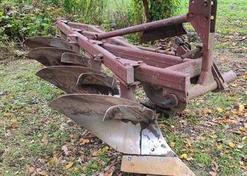 Pług Grudziądz 4 skibowy 4x40