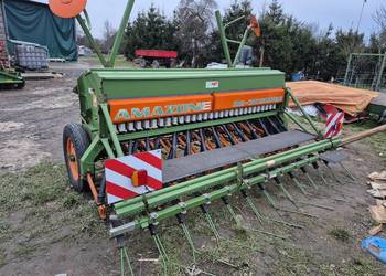 Siewnik zbożowy Amazone D8 30 SUPER