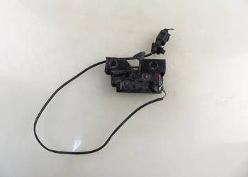 ZAMEK MASKI VW JETTA IV 5C7823509B