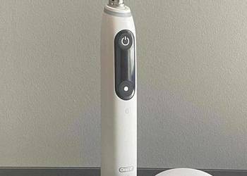 Elektryczna szczoteczka do zębów