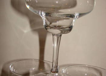 szklany kieliszek/pucharek