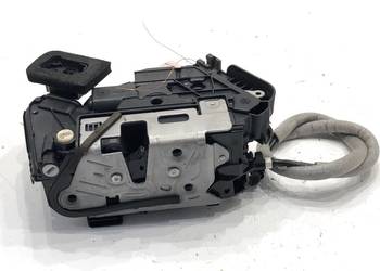 ZAMEK DRZWI LEWY TYŁ VW GOLF VIII Hatchback 5TA839015Q