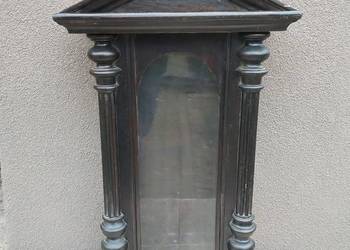 Szafka witrynka z obudowy starego zegara kapliczka E238