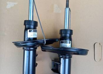 1901742 / ME9S5J - 18K045 - AA Komplet amortyzatorów przód Fiat/KA 2008-16