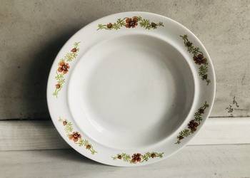 Talerze PRL 6 sztuk porcelit  Zakłady  Pruszków Talerze PRL 6 sztuk porcelit  Zakłady  Pruszków