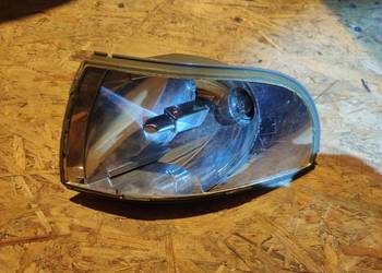 Kierunkowskaz przedni lewy audi A8 D2