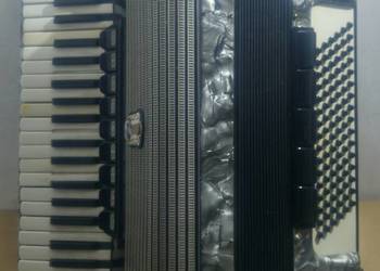 Akordeon Weltmeister 4 chóry.96 basowy.