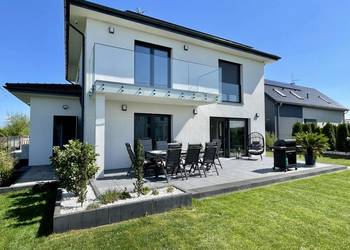 5pok, 184met, Okolice Sarniej OGRÓD/GARAŻ/2023 (Wrocław) 5pok, 184met, Okolice Sarniej OGRÓD/GARAŻ/2023 (Wrocław)