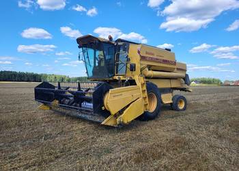 Kombajn  New Holland  nh TX34 88r stół do rzepaku