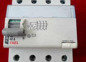 Wyłącznik różnicowoprądowy firmy Legrand