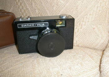Aparat fotograficzny Vilia na błonę 35 mm