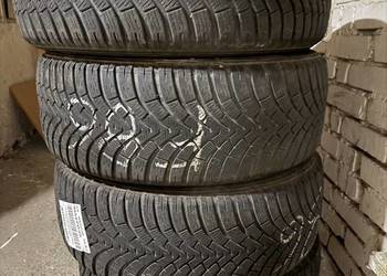Falken Eurowinter HS01 215/55 R17
