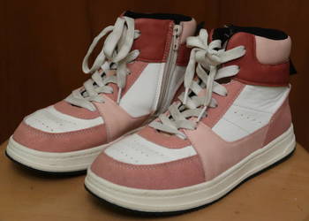 Buty (trzewiki) dla dziewczynki firmy TWISTY rozm. 37