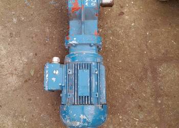 Przekładnia z silnikiem