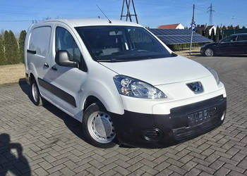 Peugeot Partner 1,6hdi LONG,Klimatyzacja.Hak.Parktronic Tył.Centralka,kred…
