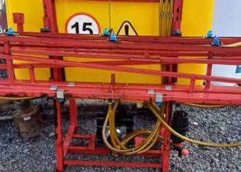 Opryskiwacz 300 litrów