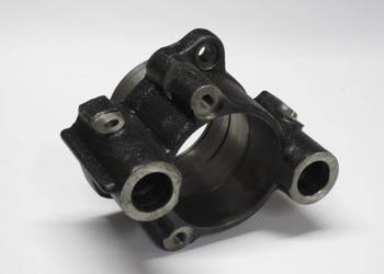 Obudowa przyspieszacza Fortschritt E512 E514 E281 E303  4221610245