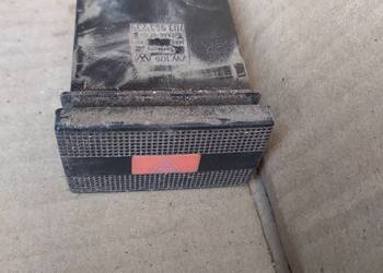 VW T4 włącznik świateł awaryjnych 703953235