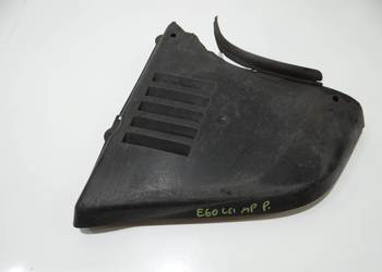 OSŁONA TRÓJKĄT NADKOLA PRAWY PRZÓD BMW E60 E61 M PAKIET 7896608 (4822524)